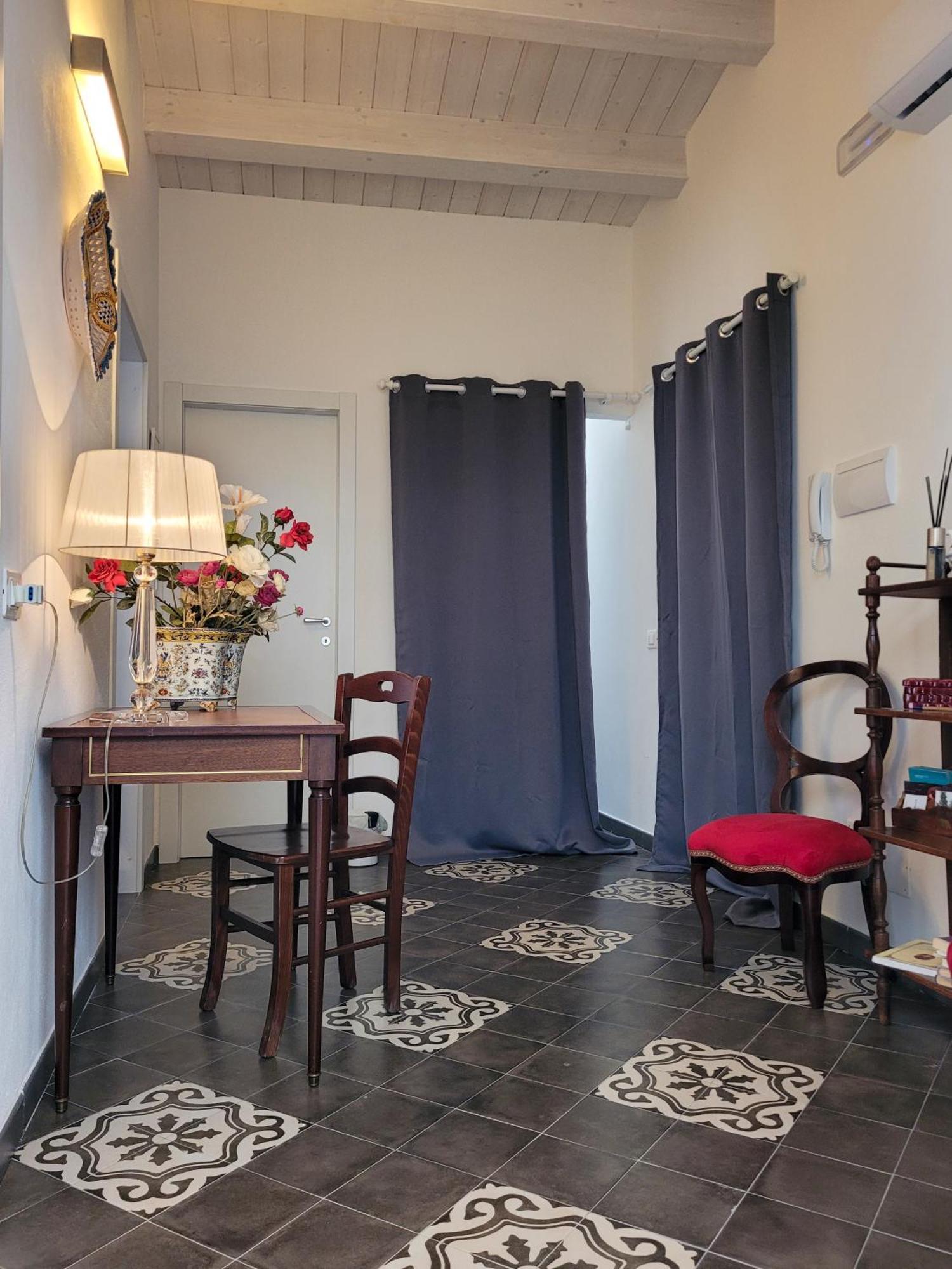 B&B Loft Famiglia Arezzo 라구사 외부 사진